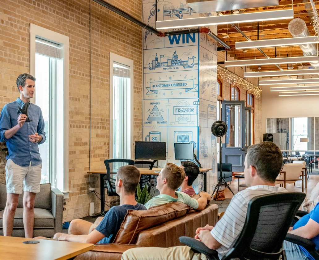 austin-distel-rxpThOwuVgE-unsplash